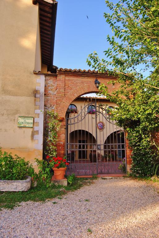 Il Colombaio, Siena -Appartamenti E Camere- Isola d'Arbia ภายนอก รูปภาพ